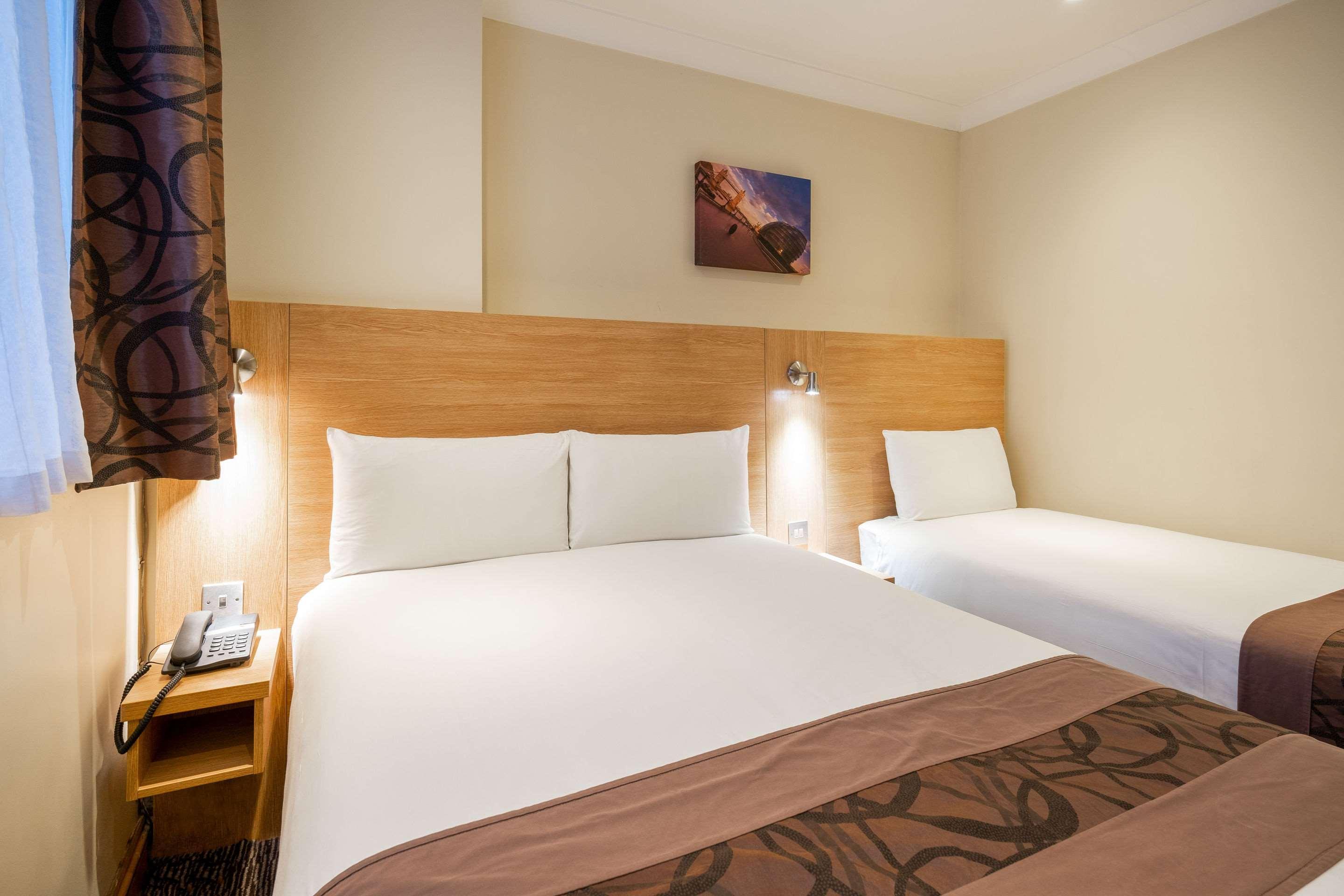 Comfort Inn Hyde Park London Exterior photo