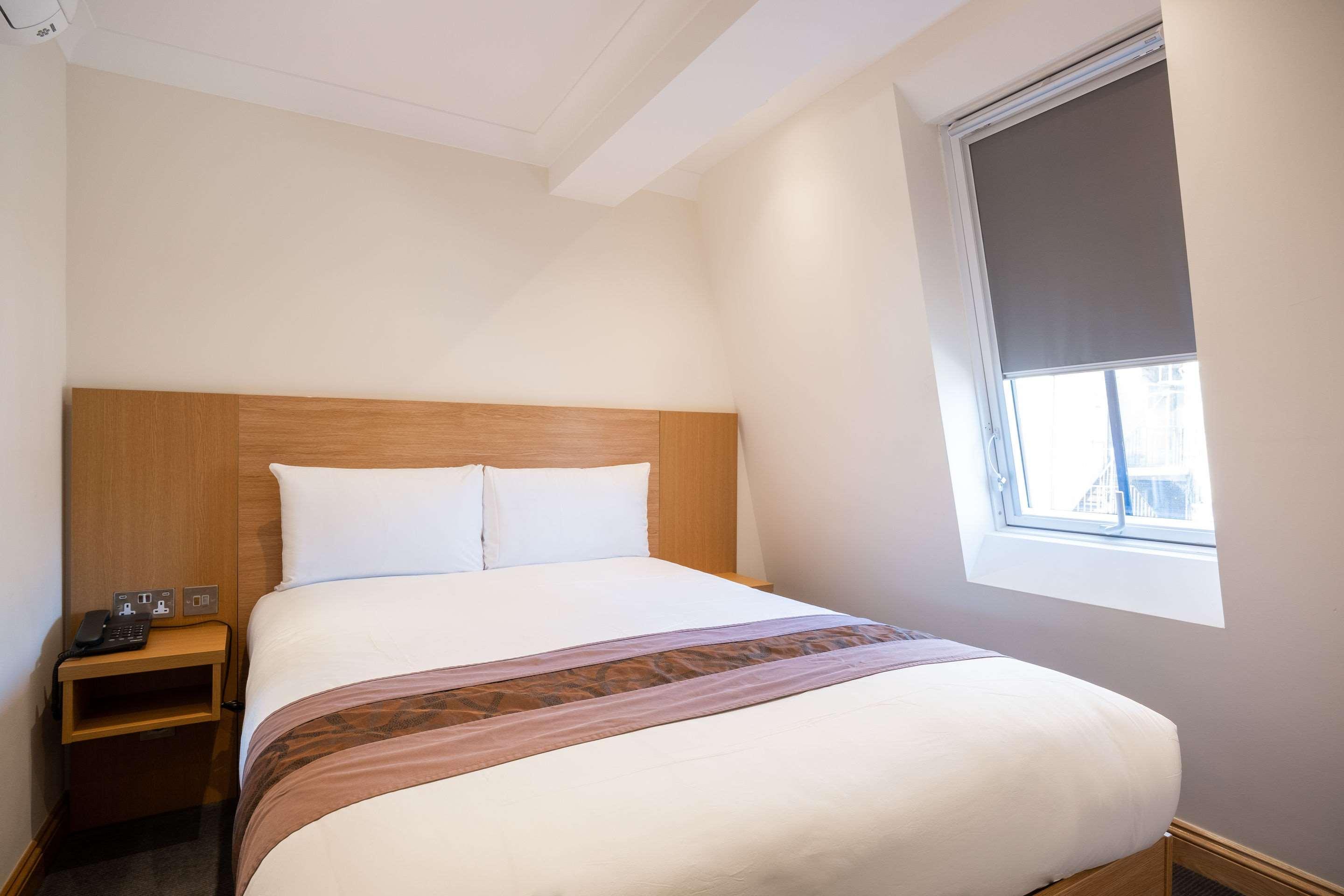 Comfort Inn Hyde Park London Exterior photo