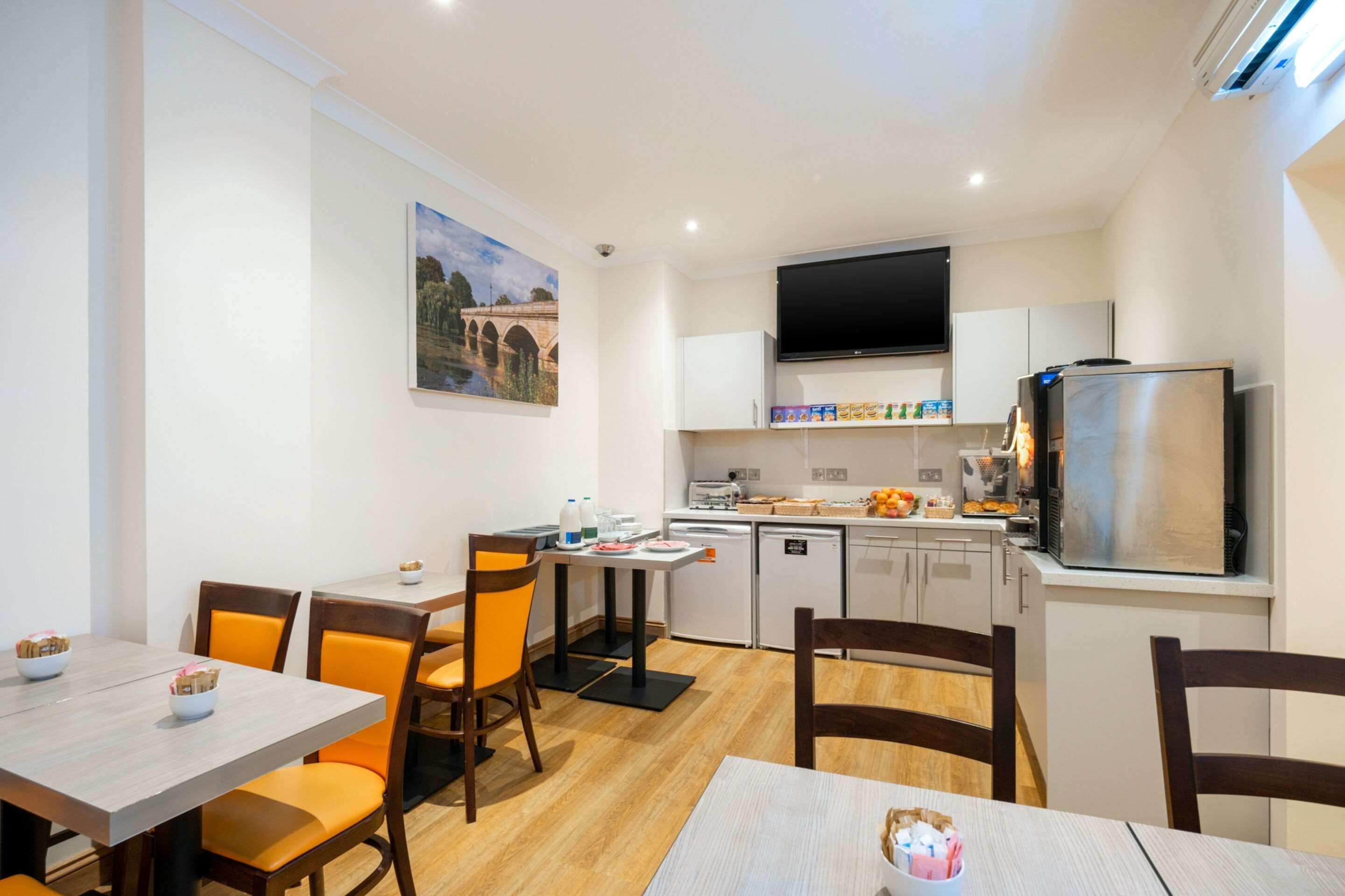 Comfort Inn Hyde Park London Exterior photo